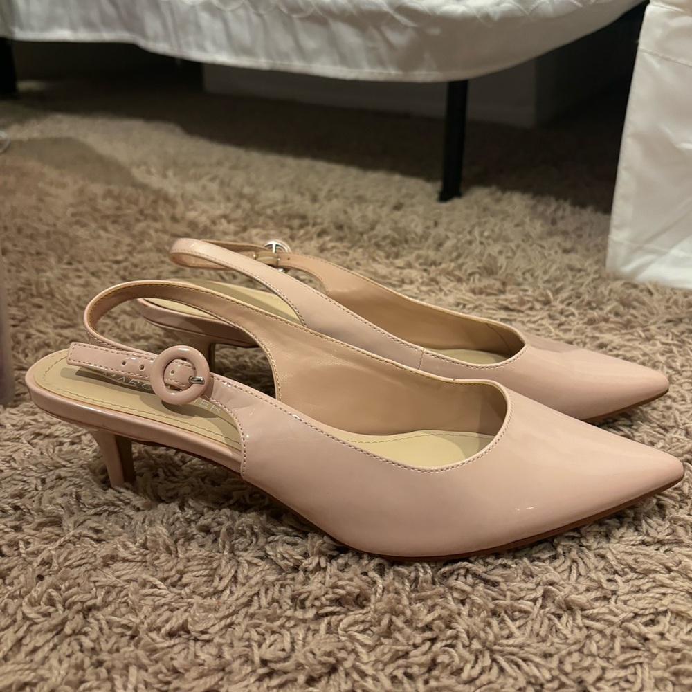 Light pink Marc fisher kitten heel pointed toe size women’s 8
